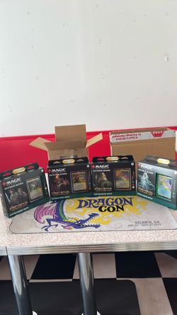 The Lord of the Rings: Tales of Middle-earth Commander Decks [Set of 4] - Commander: The Lord of the Rings: Tales of Middle-earth MTG Magic the Gather
