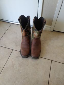 Men's Boots