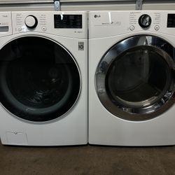 VERY NICE LG THINQ WASHER AND ELECTRIC DRYER SET VERY GOOD CONDITIONS VERY CLEAN 