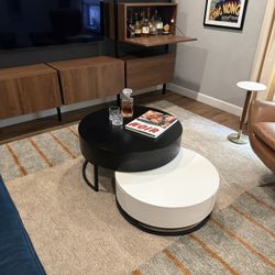 Homary Black and White Nesting Tables