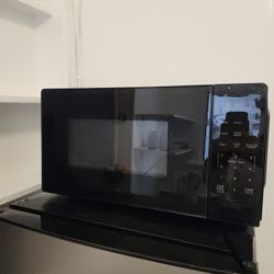 Microwave Oven 