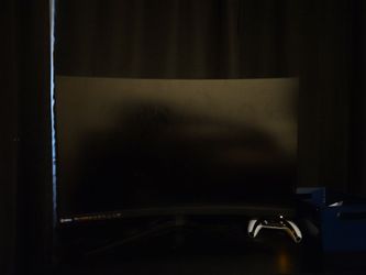MSI 31.5" Curved gaming monitor 165hz 1ms