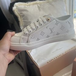 Louis Vuitton Woman Shoes