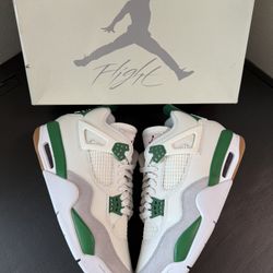 BRAND NEW JORDAN 4 SB “PINE GREEN”
