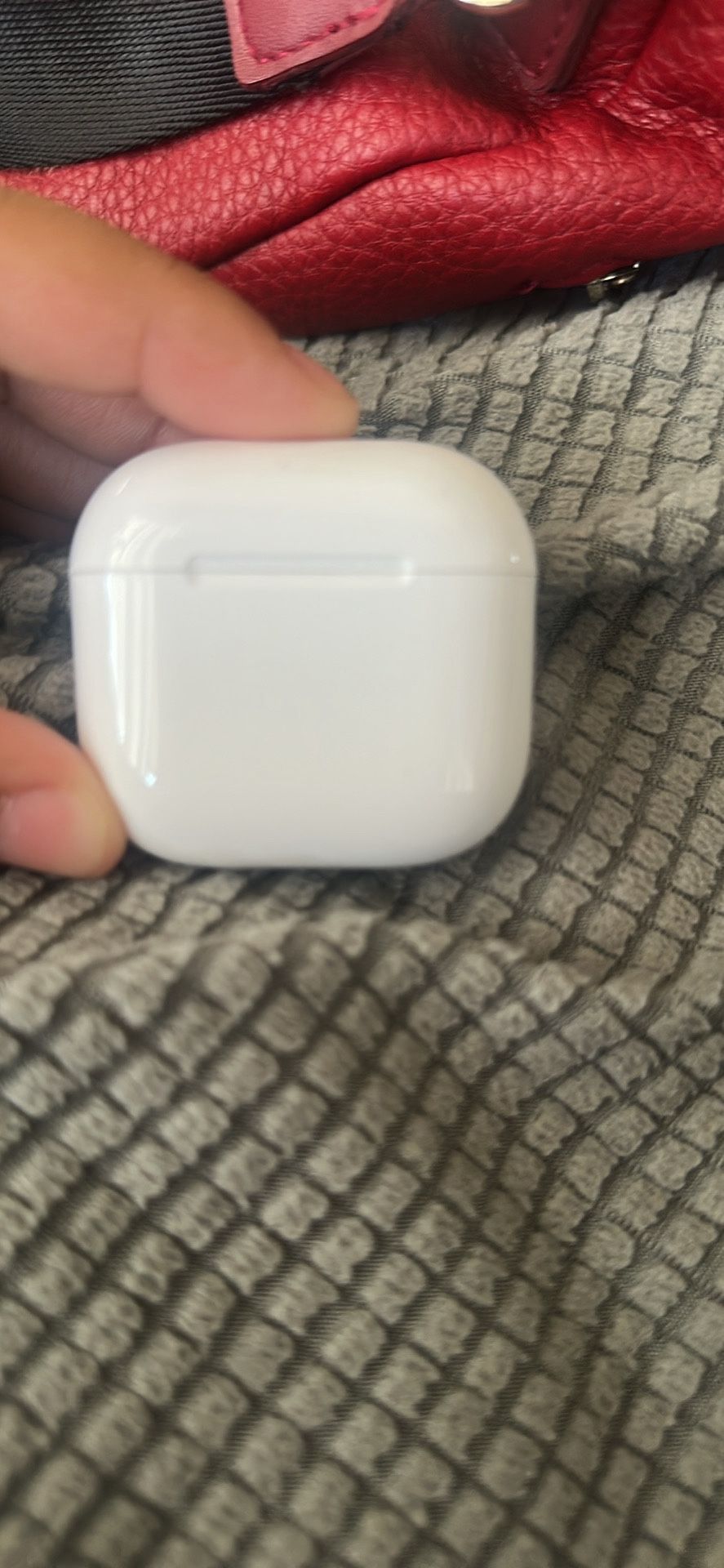 AirPod 4