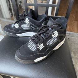 Jordan 4 Retros 