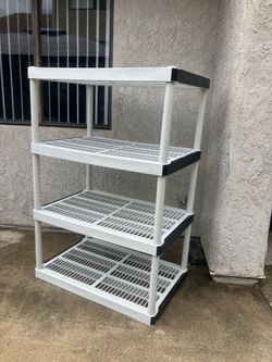 Free Shelve