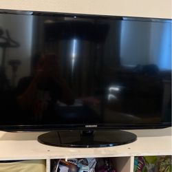 Samsung 32” Smart Tv 