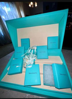 Tiffany and Company, empty jewelry box $10 each box 📦