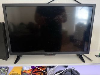 24” lcd smart tv