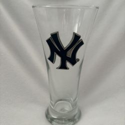New York Yankees Beer Glass 8 Inches Tall 