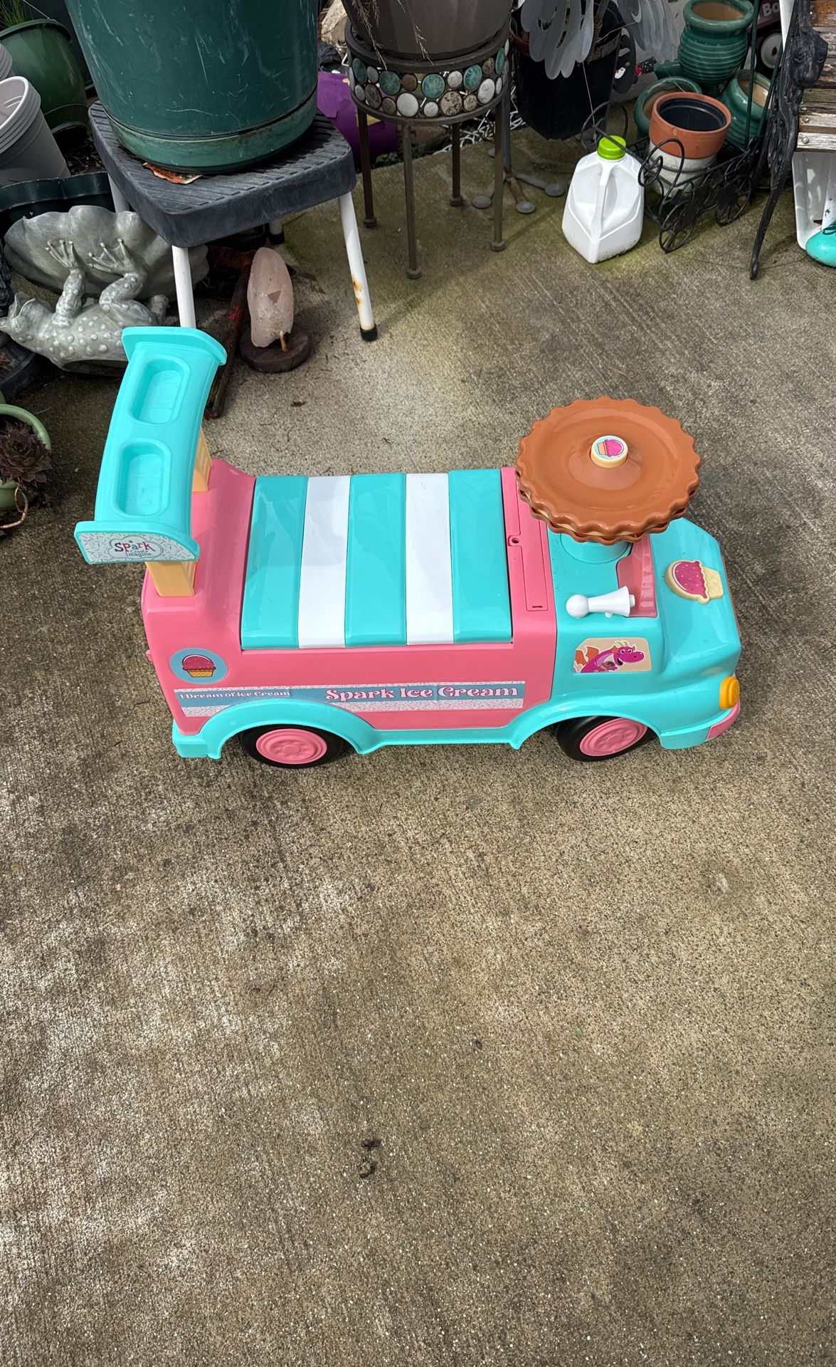 Ride On Ice Cream Car For Kids Like New!