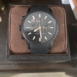 Michael Kors Men