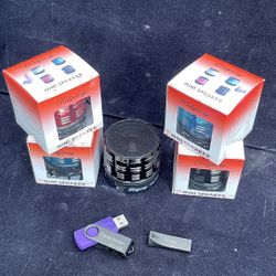 Personal Mini Speaker Bluetooth Card Usb Reader
