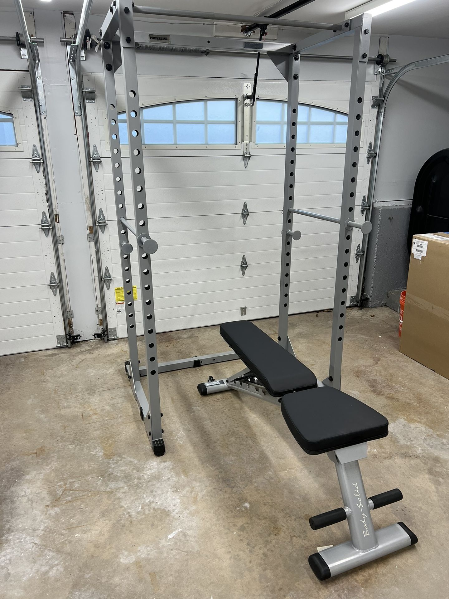 Body-Solid Power Rack With Adjustable Weight Bench