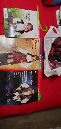 Family Pirate Costumes