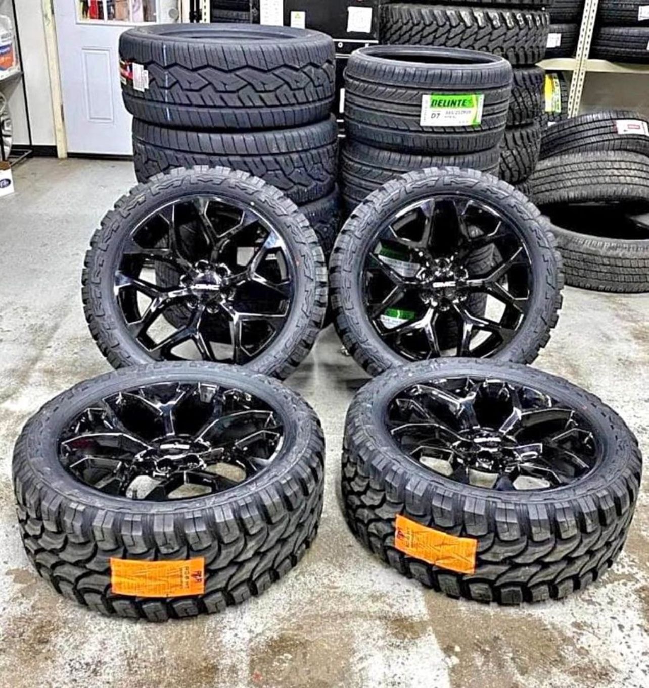 Snowflake 22” Gloss Black Wheels 33x12.50R22 RDR MT Tires For Sale, WE FINANCE 