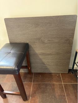 High stool table 4 chairs