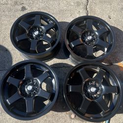 set of wheels size 17 in good condition bolt pattern 5x4.5 and 5x100