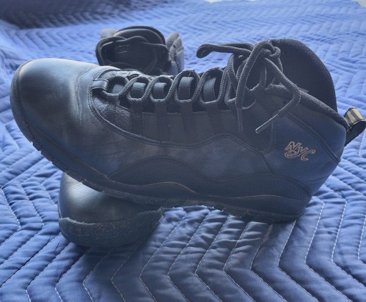 Air Jordan 10 retro New York City Collection  size 11.5 shoes nike