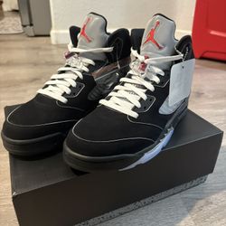 Jordan 5 Metallic 