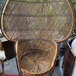  Vintage Rattan Emmanuelle Peacock Chair