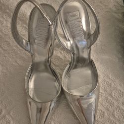 DKNY New Size 8
