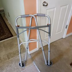 DRIVE FOLDING WAKER 350 LBS WEIGHT.  WITH WHEELS. 