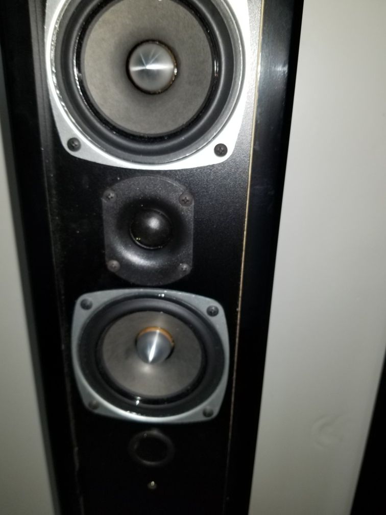 Leon Horizon 414 A Sound Bar.$2600 value