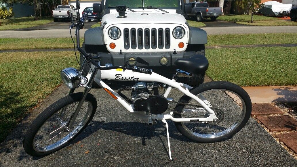 Motorized Gas bicycle custom built 26 inch aluminum frame with 4-stroke 49cc motor over $1,300 invested not including labor