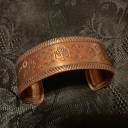 Beautiful Vintage Solid Copper Cuff Bracelet 