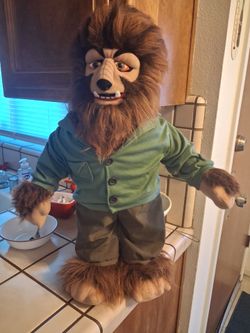 Wolfman 23 inches tall