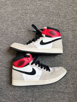 Air Jordan 1 Retro High Light Smoke Grey