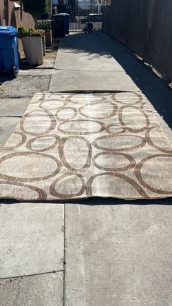 Large Area Rug with Circle Pattern