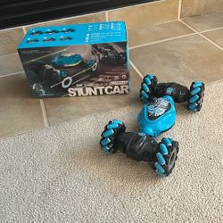 RC Stunt Car – Gesture Control, 4WD (2 for $30)