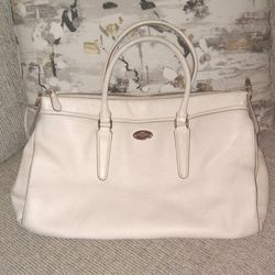 Coach Pebbled Leather Handbag 
