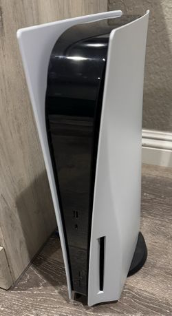 PLAYSTATION 5 With Games