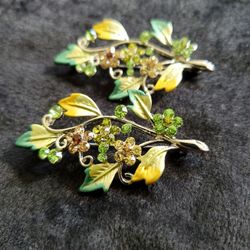 Colorful Flower Brooch/Pin