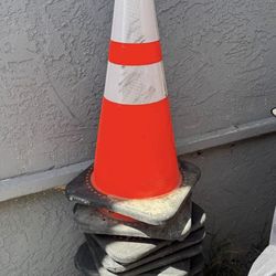 Traffic Cones almost new 36in