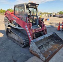 Takeuchi TL12 Skid Steer