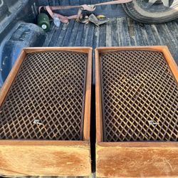 Vintage Sansui Sp2500