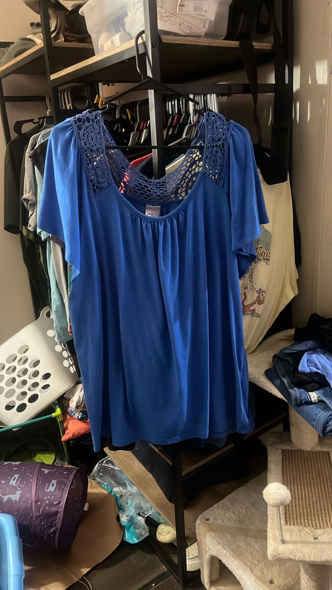 Women’s Shirt