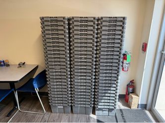 21” x 15” x 9” Heavy-Duty Stackable Plastic Storage Totes / Distribution Bins