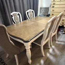 Dinner Table Bedroom Furniture Desk With Chair Taking Offers!! Need Gone ASAP!!