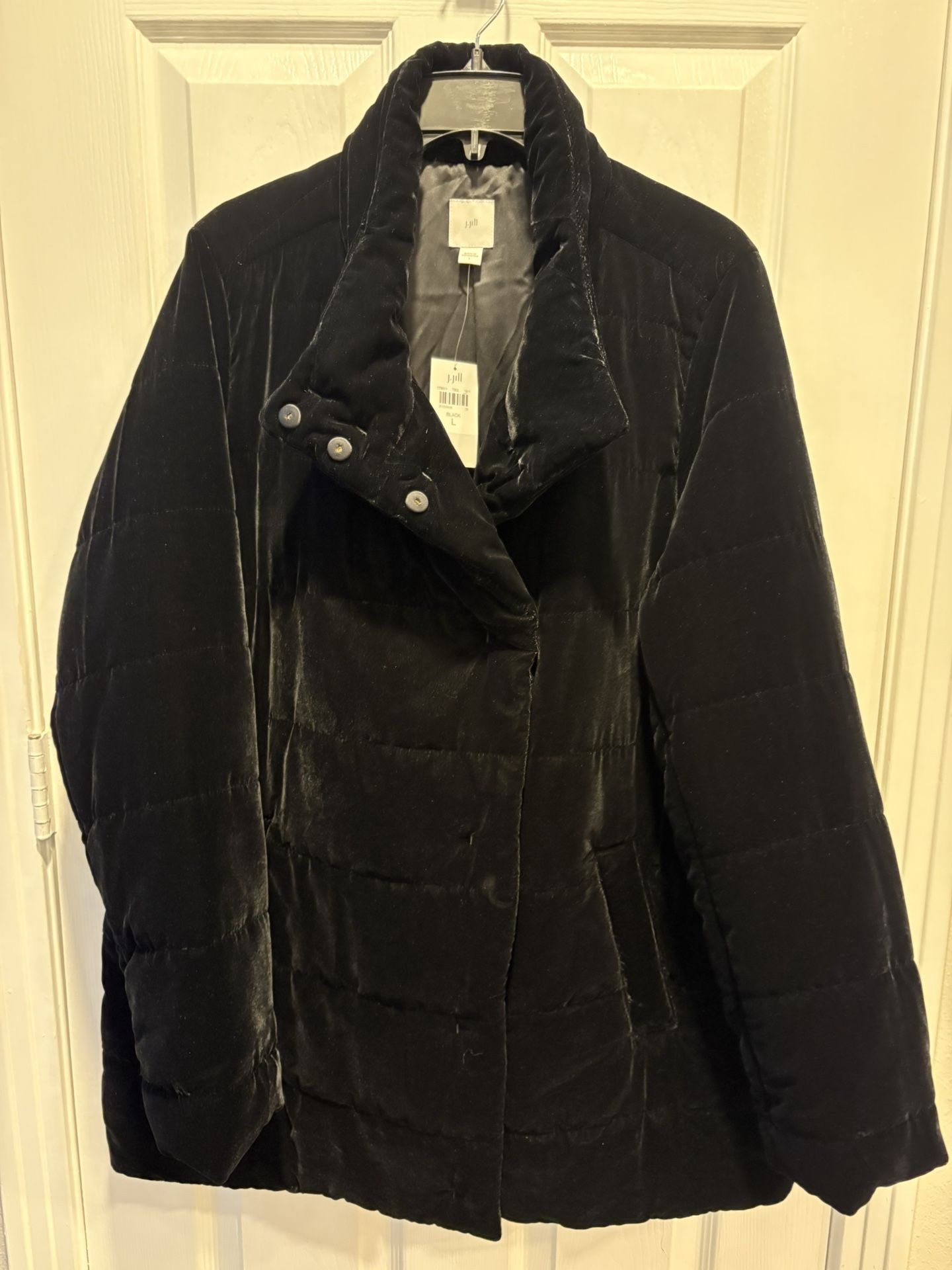 J Jill Black Velvet Quilted Puffer Coat Jacket Snap Buttons Size large Brand new