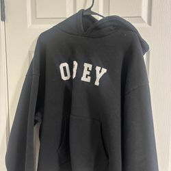 Obey hoodie 