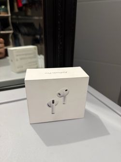 Apple AirPods Pro in Box