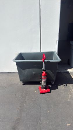 Free Large bin and vacuum