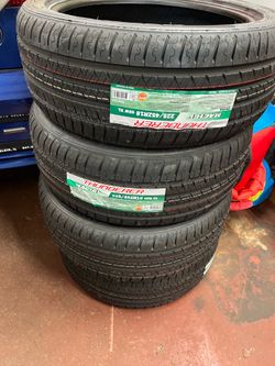 Set new 225/45/18 Mach 1 by Thunderer