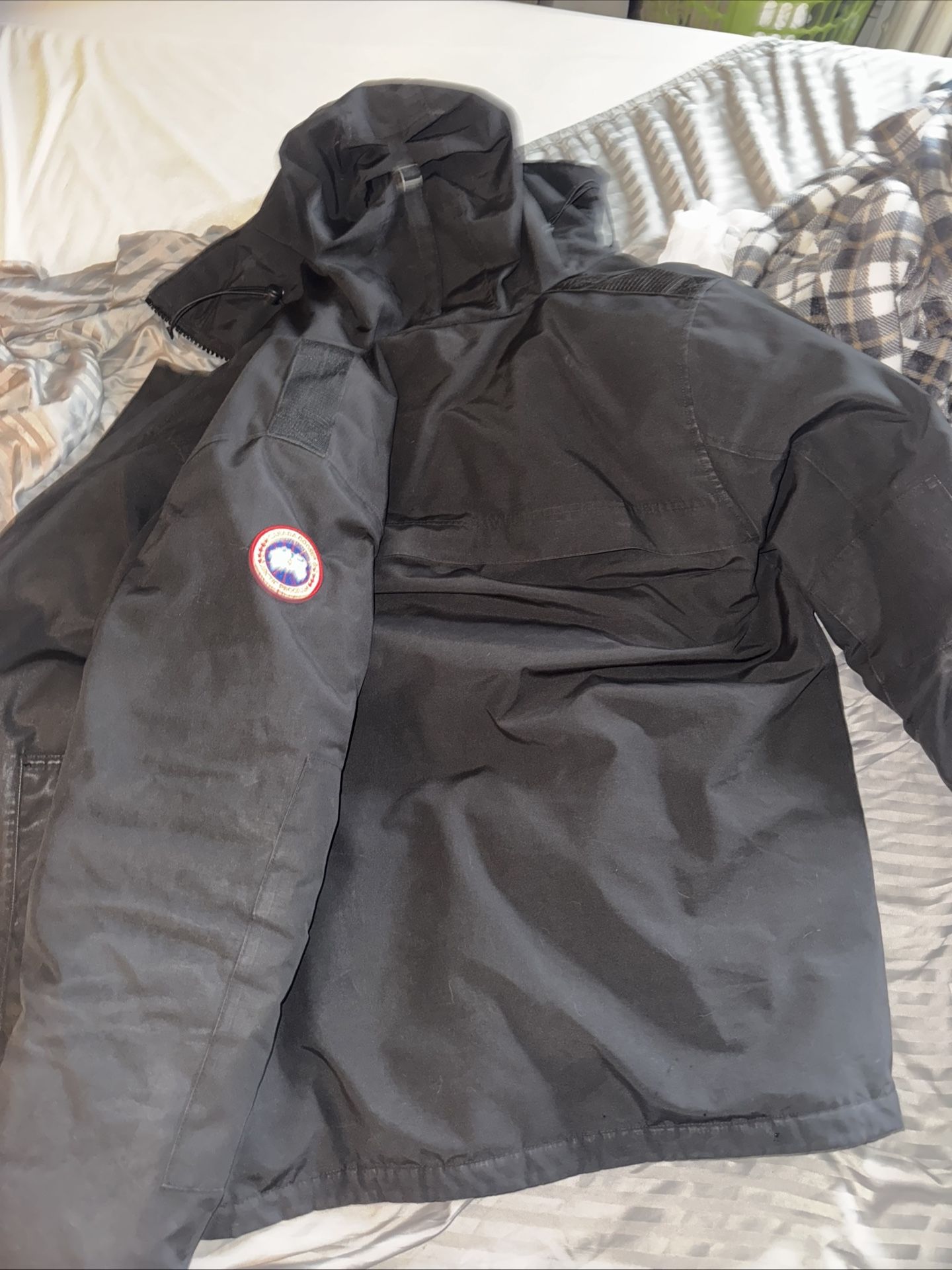 Canada Goose Pre Owned Men’s Furless Hoodied Coat